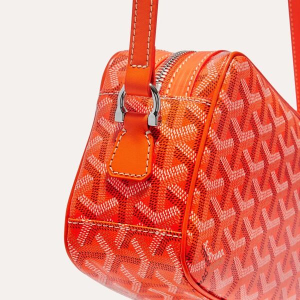 CAPVE2PMLTY07CL07P_4_plongee_e307.jpg Goyard Cap-Vert PM Bag