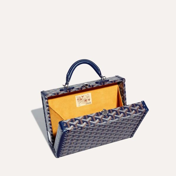 GHOTELPMLTY12CL12P_4_plongee_9bd1.jpg Goyard Grand Hôtel Trunk Bag