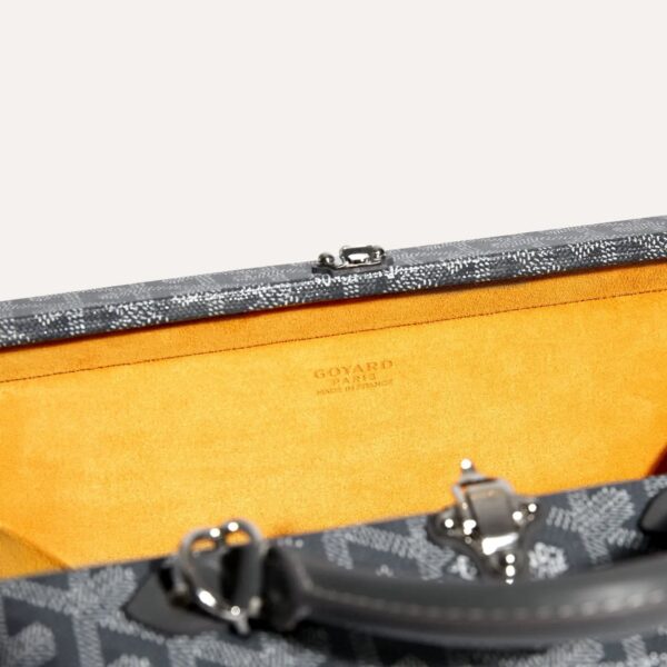 GHOTELPMLTY51CL51P_5_detail_0e12.jpg Goyard Grand Hôtel Trunk Bag