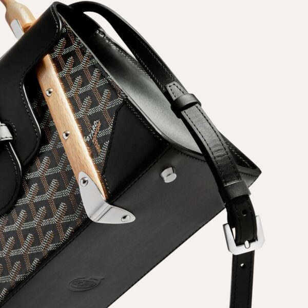 SAIGOBPMLTY01CL01P_5_detail_a527.jpg Goyard Saïgon PM Bag