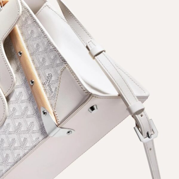 SAIGOBPMLTY50CL50P_5_detail_502c.jpg Goyard Saïgon PM Bag
