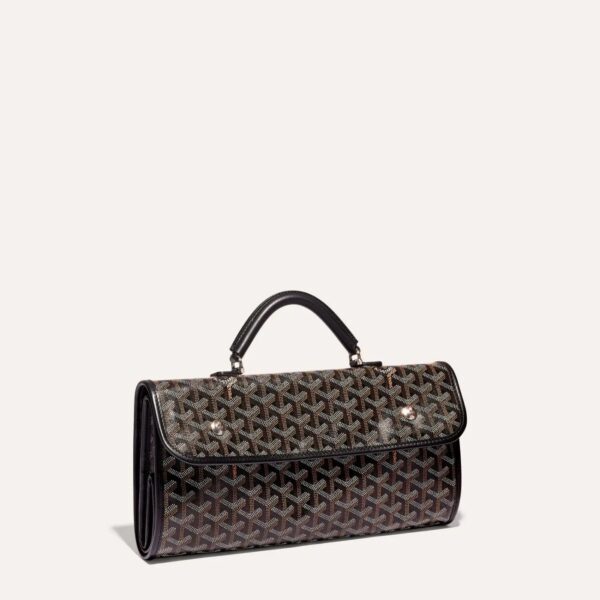 Goyard Saint Léger Backpack)