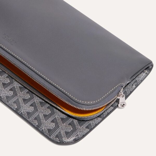 Goyard Sainte-Marie MM Clutch