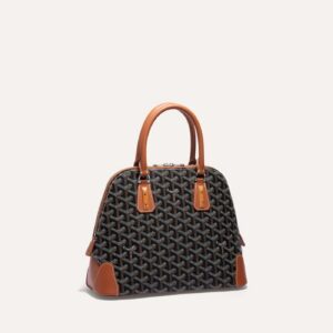 VENDO2PMLTY01CL03P_1_trois_quarts_a399.jpg Goyard Vendôme PM Bag