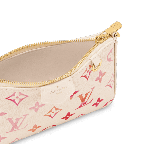 louis-vuitton-easy-pouch-on-strap-monogram-empreinte-wallets-and-small-leather-goods-M83448_PM1_Interior2view.png Louis Vuitton Easy Pouch On Strap