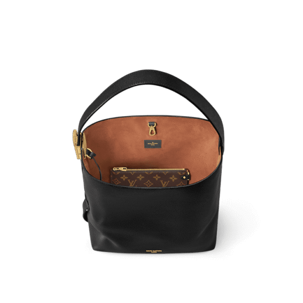 louis-vuitton-low-key-hobo-mm-low-key-handbags-M24856_PM1_Interiorview_9b2a6eaa-30bc-4fee-853e-253c0d733417.png Louis Vuitton Low Key Hobo MM