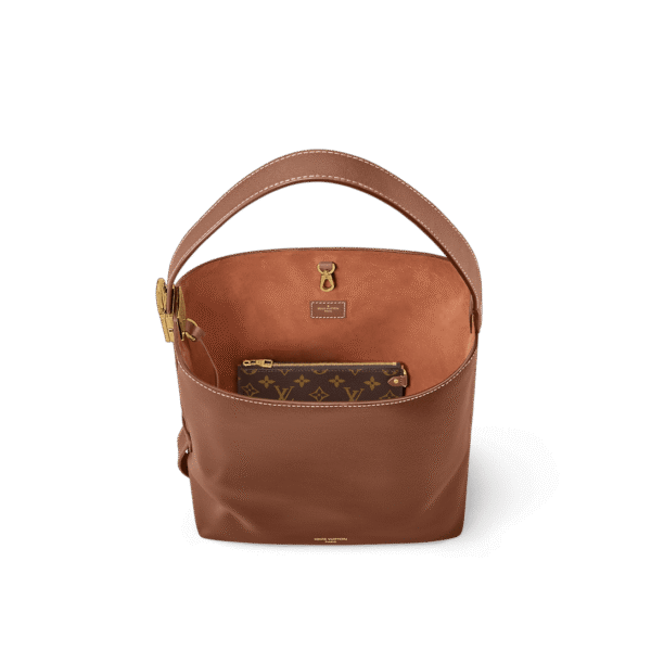 louis-vuitton-low-key-hobo-mm-low-key-handbags-M24974_PM1_Interiorview.png Louis Vuitton Low Key Hobo MM