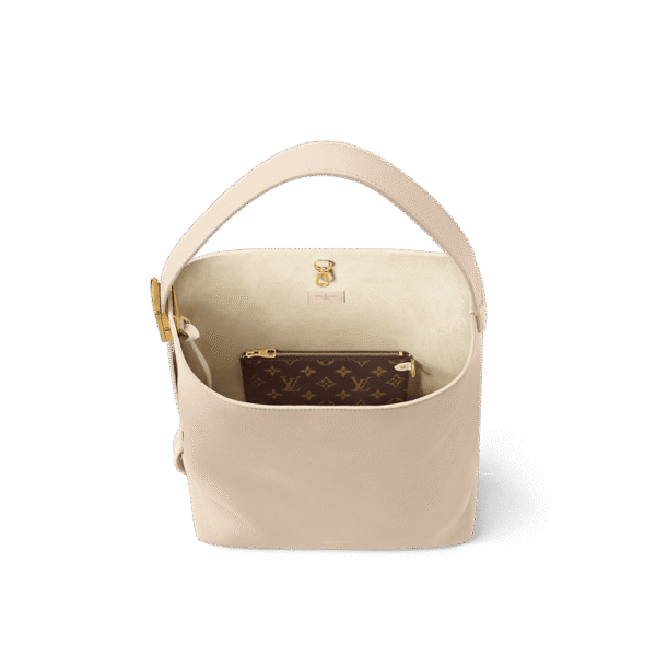 louis-vuitton-low-key-hobo-mm-low-key-handbags-M25022_PM1_Interiorview.png Louis Vuitton Low Key Hobo MM