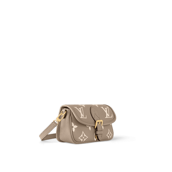 louis-vuitton-nano-diane-bicolor-monogram-empreinte-leather-wallets-and-small-leather-goods-M83300_PM1_Sideview_47e5d2da-2732-4695-be66-47d597225f0f.png Louis Vuitton Nano Diane