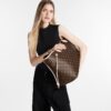 louis-vuitton-neverfull-gm-monogram-handbags-M46978_PM1_Wornview.jpg Louis Vuitton Neverfull GM