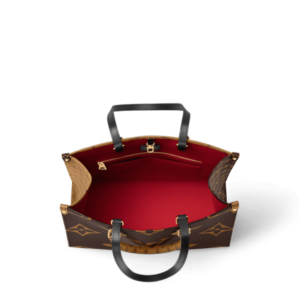 louis-vuitton-onthego-mm-monogram-handbags-M45321_PM1_Interiorview_6bc41f75-f636-424d-84ca-75fd3adc27cf.png Louis Vuitton OnTheGo MM
