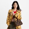 louis-vuitton-onthego-pm-monogram-canvas-handbags-M46373_PM1_Croppedwornview_84726cc9-78af-4579-8f51-b2e971363759.jpg Louis Vuitton OnTheGo BB