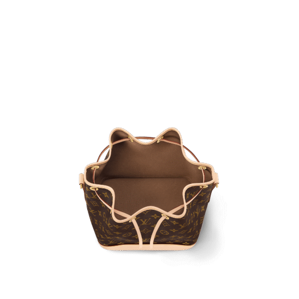 louis-vuitton-petit-noe-monogram-handbags-M46984_PM1_Interiorview_1.png Louis Vuitton Petit Noé