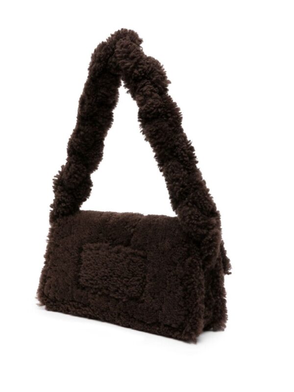 21071655_51157910_1000.jpg Jacquemus Le Bambidou shearling shoulder bag