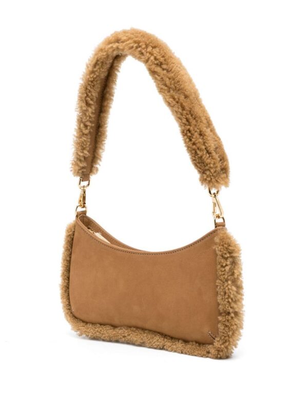 21158407_51208821_1000.jpg Jacquemus Le Bisou doux shoulder bag