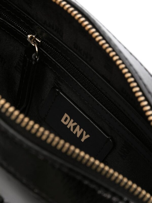 21286412_51250078_1000.jpg DKNY logo-plaque leather crossbody bag