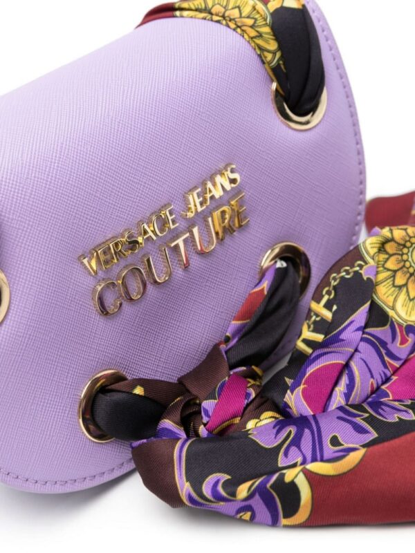 21317099_51829678_1000.jpg Versace Jeans Couture Thelma logo-plaque shoulder bag