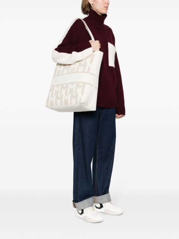 21417174_51391212_1000.jpg Moncler Monogram Knit tote bag