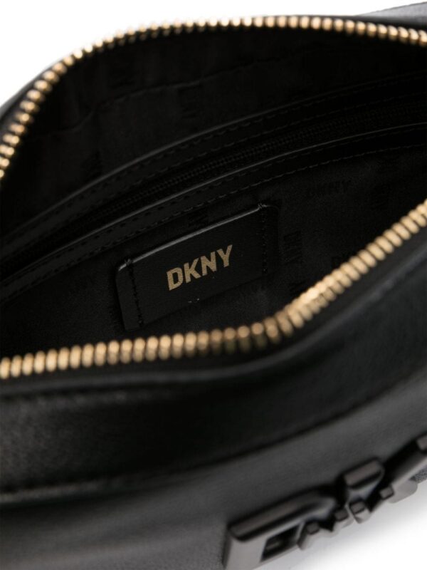 21494148_51464721_1000.jpg DKNY logo-plaque leather crossbody bag