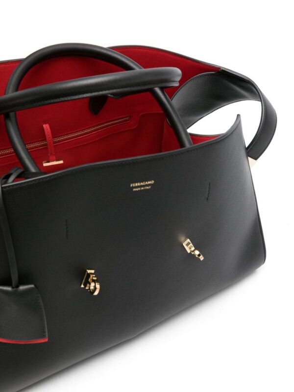 21499865_51669029_1000.jpg Ferragamo medium Hug leather tote bag