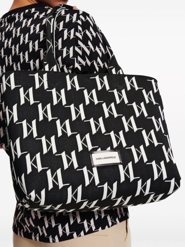 21540321_52496995_1000.jpg Karl Lagerfeld large K/Monogram knitted tote bag