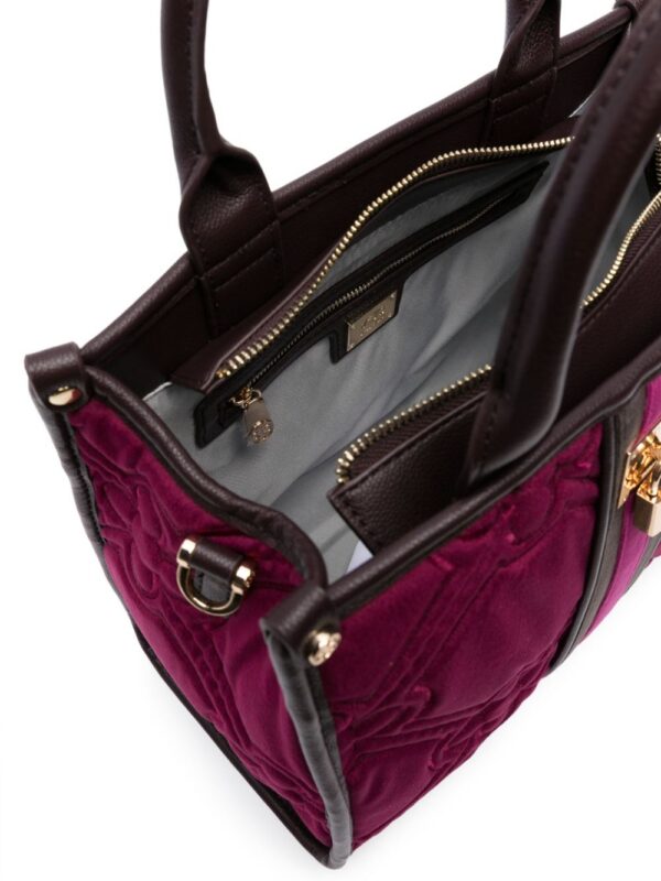 21632025_51646631_1000.jpg V°73 Iris matelassé tote bag