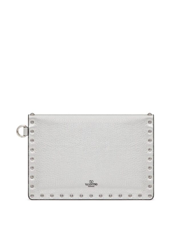 21678004_51827875_1000.jpg Valentino Garavani Rockstud metallic clutch bag