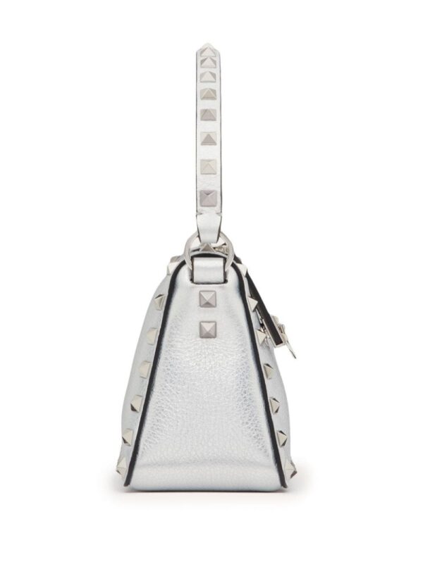 21678014_51827199_1000.jpg Valentino Garavani small Rockstud metallic crossbody bag