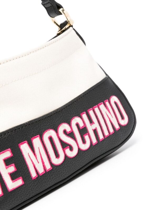 21773634_51656700_1000.jpg Love Moschino logo-embroidered panelled tote bag