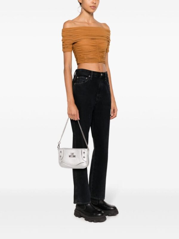 21776140_51671593_1000.jpg Love Moschino logo-lettering metallic shoulder bag