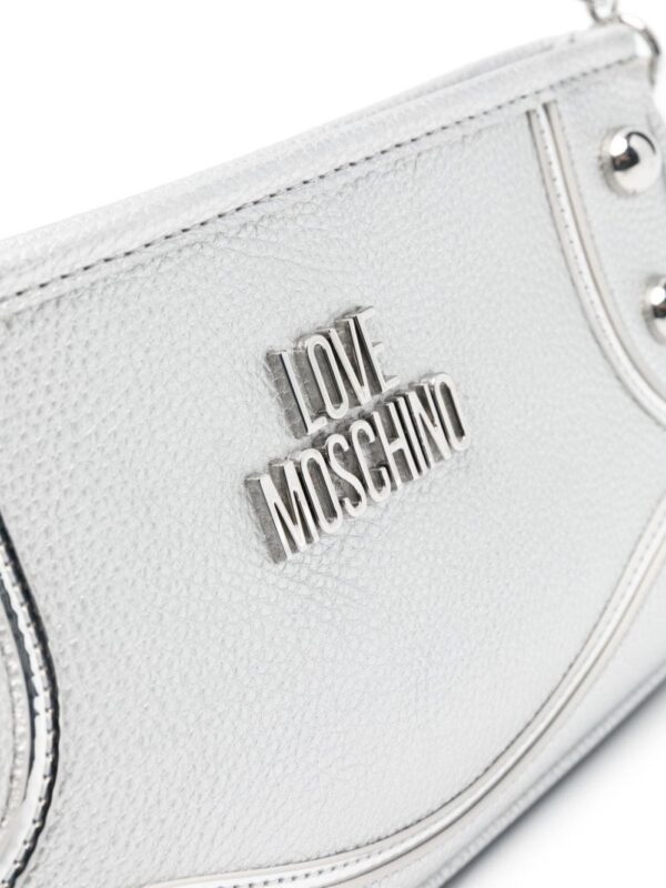 21776140_51671609_1000.jpg Love Moschino logo-lettering metallic shoulder bag