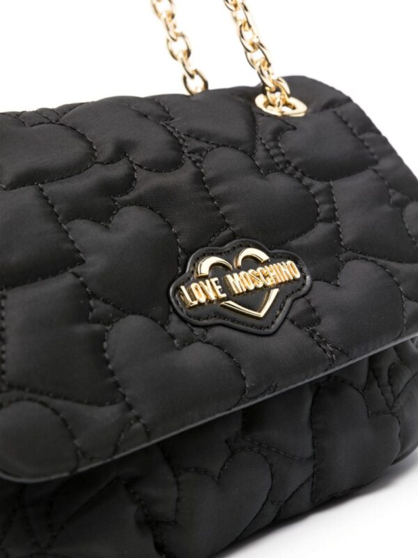 21776147_51657559_1000.jpg Love Moschino logo-plaque quilted crossbody bag