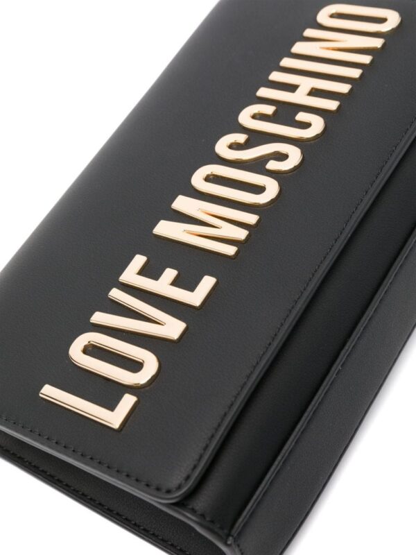 21777366_52264972_1000.jpg Love Moschino logo-plaque crossbody bag