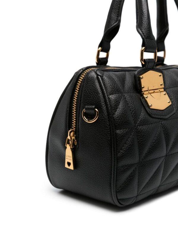 21777374_52261444_1000.jpg Love Moschino logo-lettering quilted tote bag