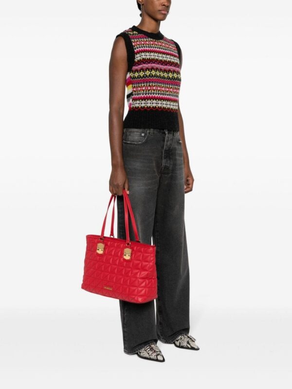 21777379_51658026_1000.jpg Love Moschino logo-lettering quilted tote bag
