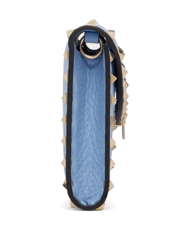 21819397_52174047_1000.jpg Valentino Garavani Rockstud leather wallet-on-chain