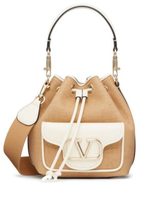 21819405_52869829_1000.jpg Valentino Garavani Locò raffia bucket bag