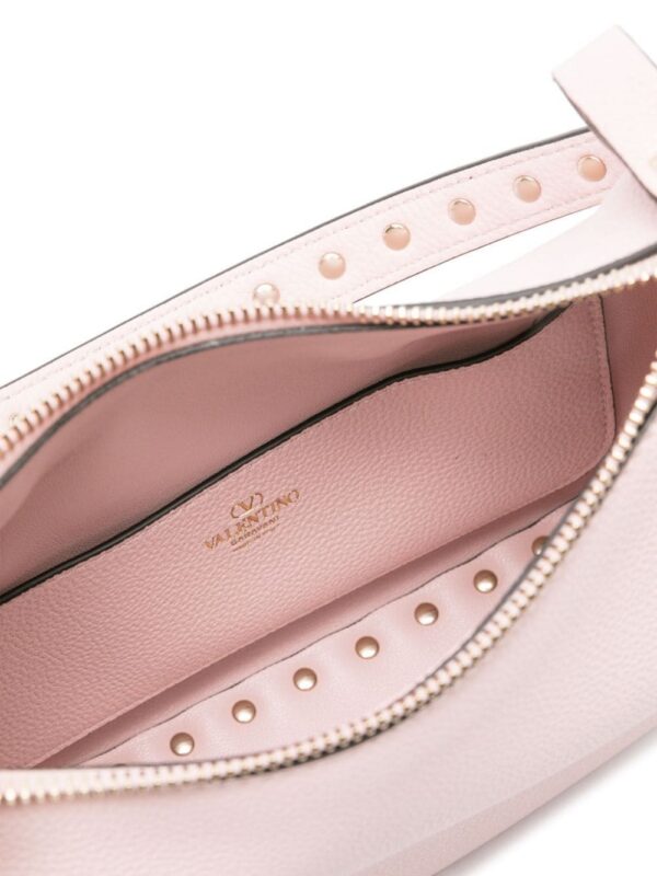 21822196_51719525_1000.jpg Valentino Garavani small Rockstud leather shoulder bag
