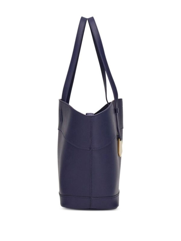 21832403_52055425_1000.jpg Ferragamo Charming logo-print tote bag