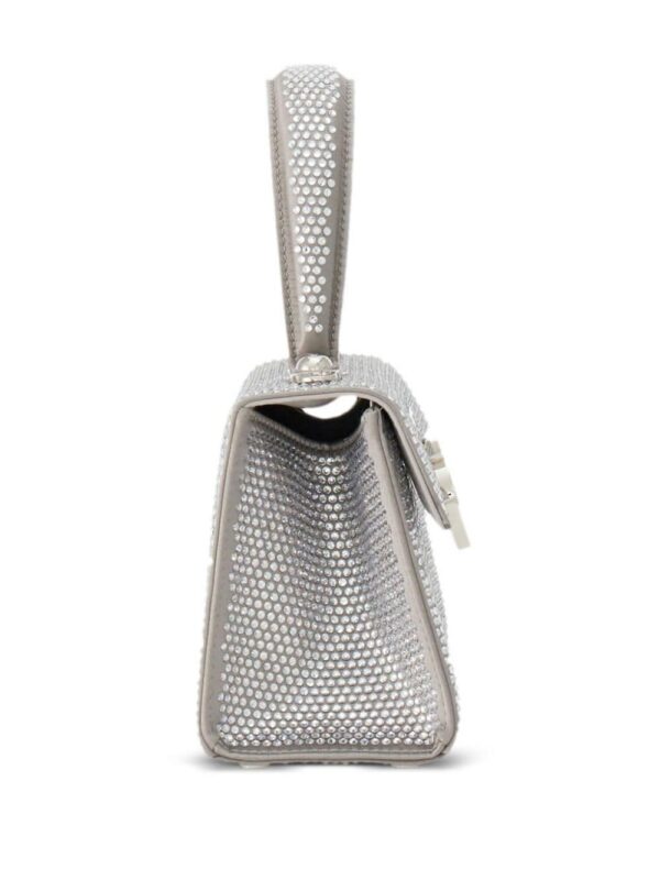 21832420_52055268_1000.jpg Ferragamo Iconic crystal-embellished tote bag