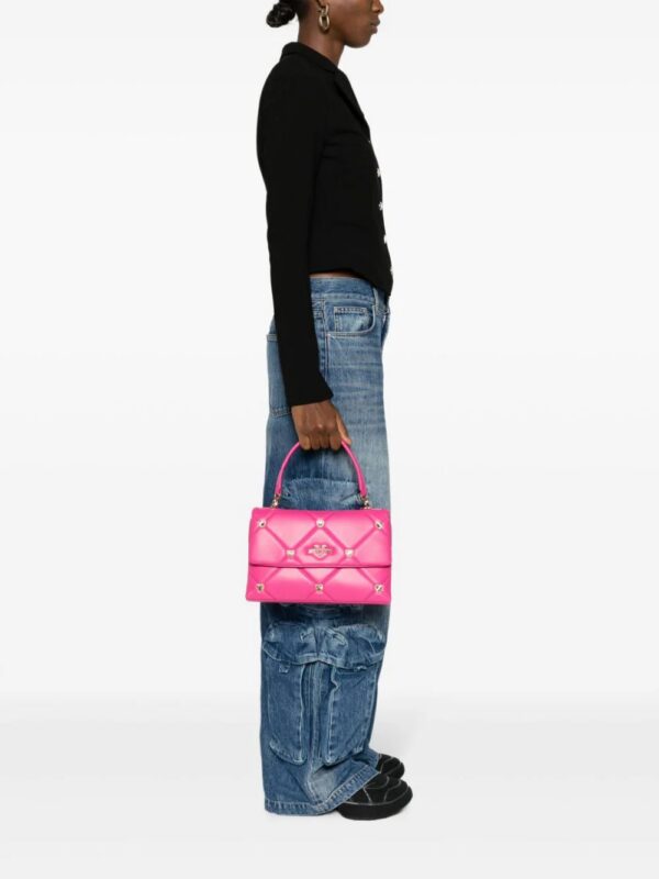 21973935_51768699_1000.jpg Love Moschino heart-motif quilted crossbody bag