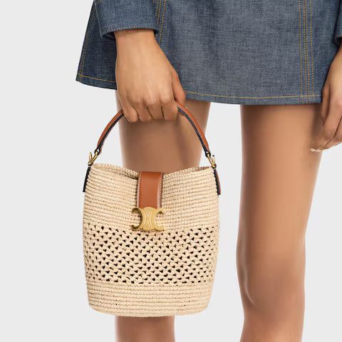 119742GNS-02NT_2_LIB_W_0475baf3-25d2-4f4f-8aa3-22e8663baecd.jpg CELINE SMALL LOUISE BUCKET IN RAFFIA AND CALFSKIN