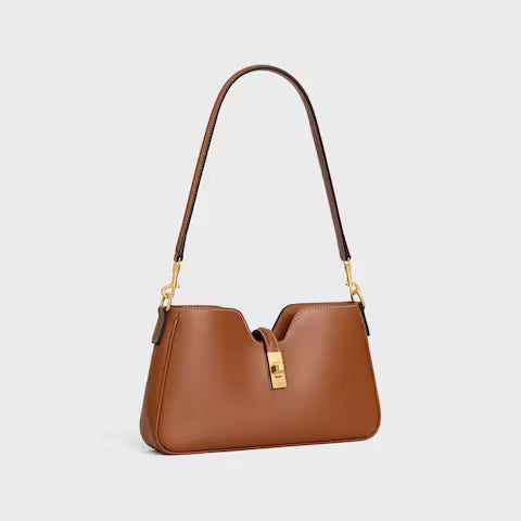 122073FX9-04LU_2_FALL25_W_24040c7a-5b72-497a-909c-661f4f886e58.jpg CELINE SHOULDER CAMILLE 16 SOFT IN SMOOTH CALFSKIN