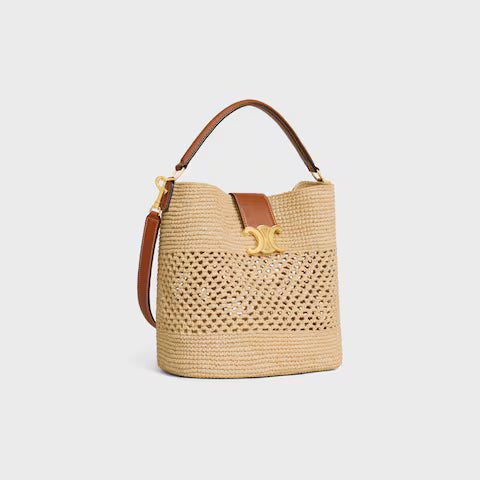 123152GUJ-02NT_2_FALL25_W_1c1750ef-0c44-4cd0-9e25-c4191726f2e5.jpg CELINE MEDIUM LOUISE BUCKET IN RAFFIA AND CALFSKIN