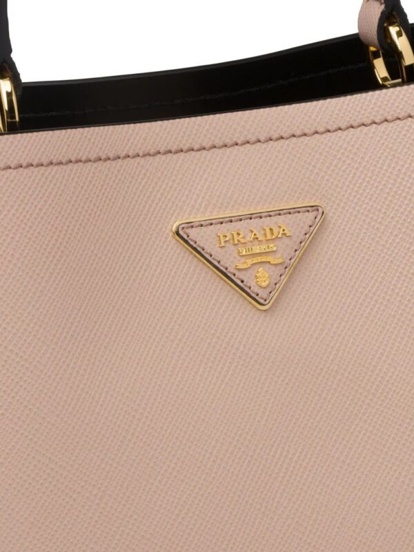 13418255_27007154_1000.jpg Prada Double Saffiano leather bag