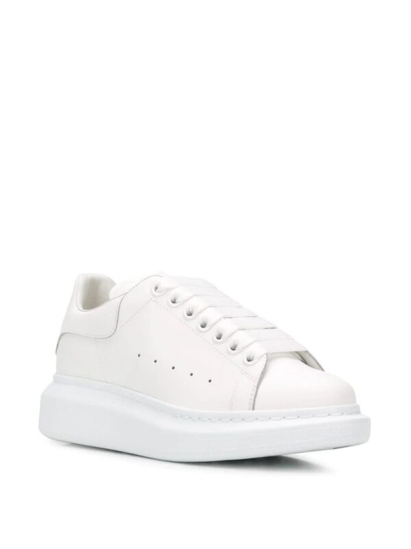 13492295_21554325_1000.jpg Alexander Mcqueen Oversized low-top sneakers