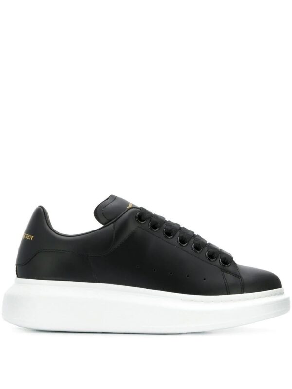 13493660_21553998_1000.jpg Alexander Mcqueen Oversized low-top sneakers