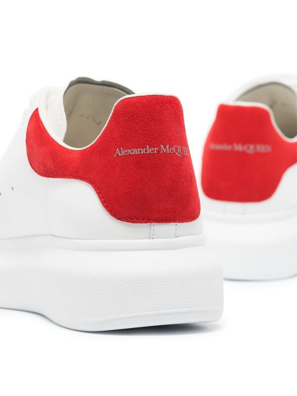 13525830_36467785_1000.jpg Alexander McQueen Oversized low-top sneakers