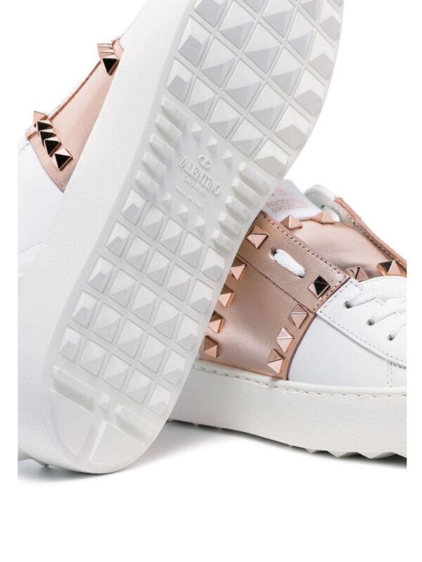 13536761_21468186_1000.jpg Valentino Garavani Rockstud Untitled leather sneakers