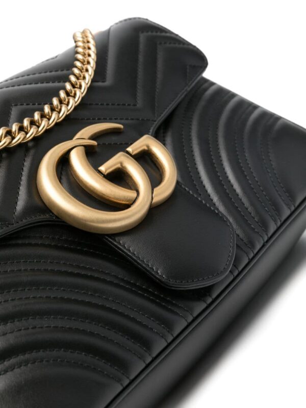 13692643_53139112_1000.jpg Gucci medium GG Marmont shoulder bag